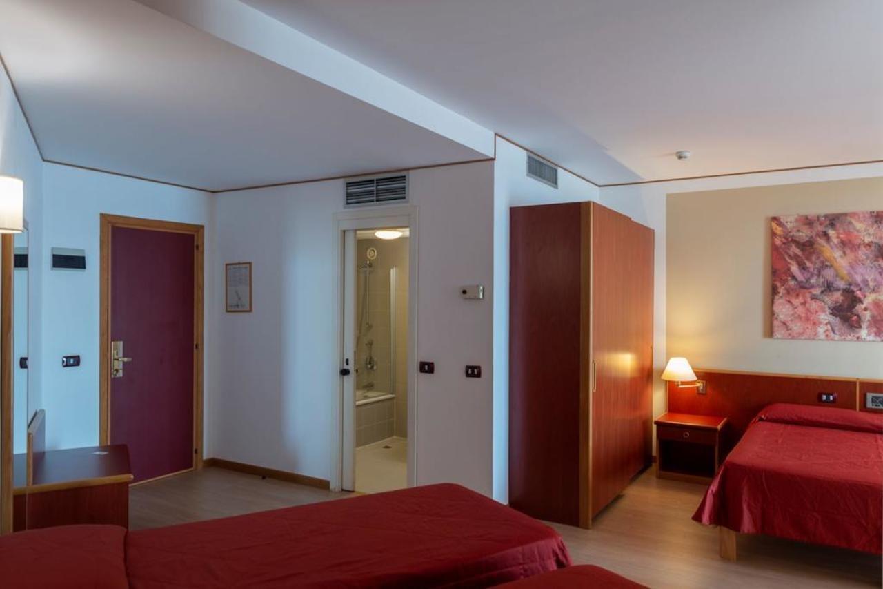 Hotel Torre Normanna Altavilla Milicia Dış mekan fotoğraf