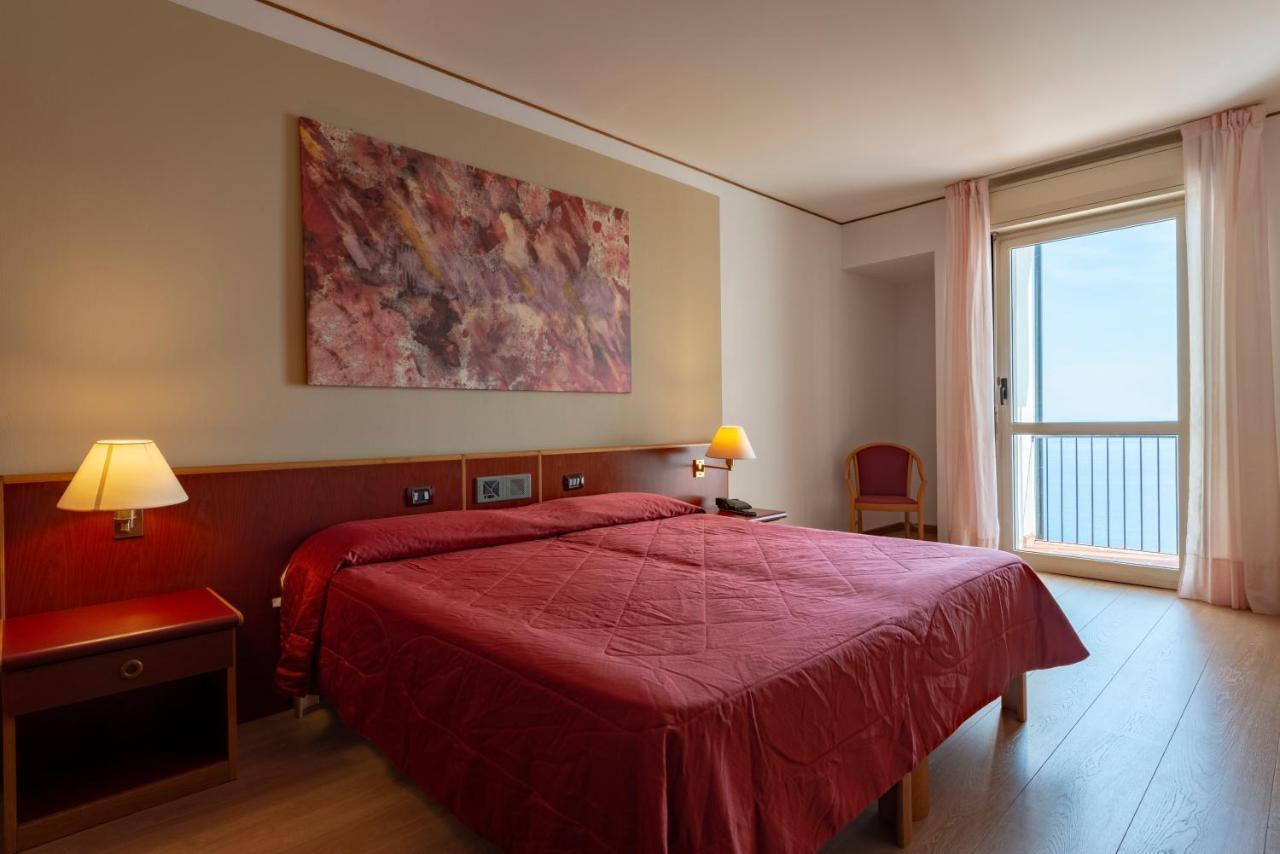 Hotel Torre Normanna Altavilla Milicia Dış mekan fotoğraf