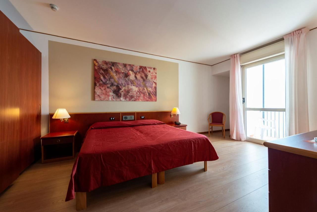 Hotel Torre Normanna Altavilla Milicia Dış mekan fotoğraf